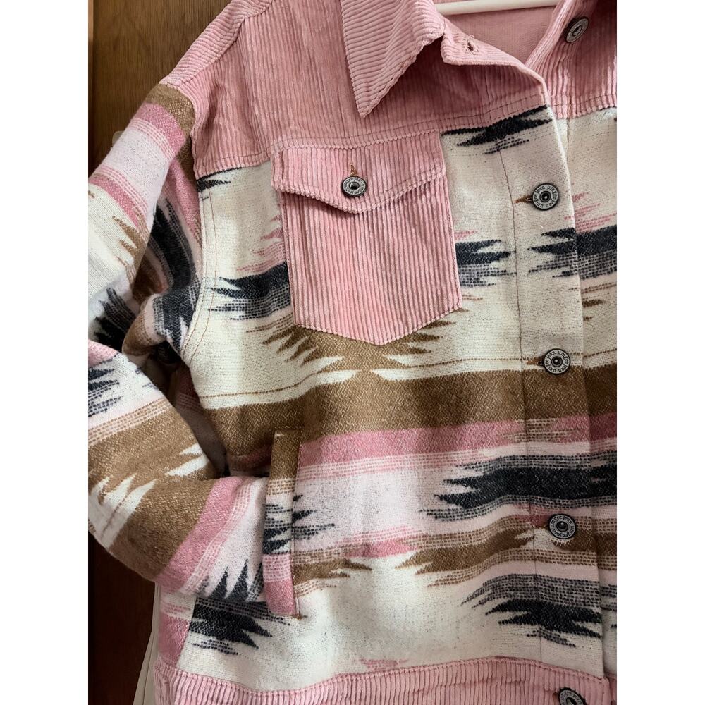 Umgee Pink Corduroy Cropped Flannel SW Jacket size Medium - Picture 8 of 10